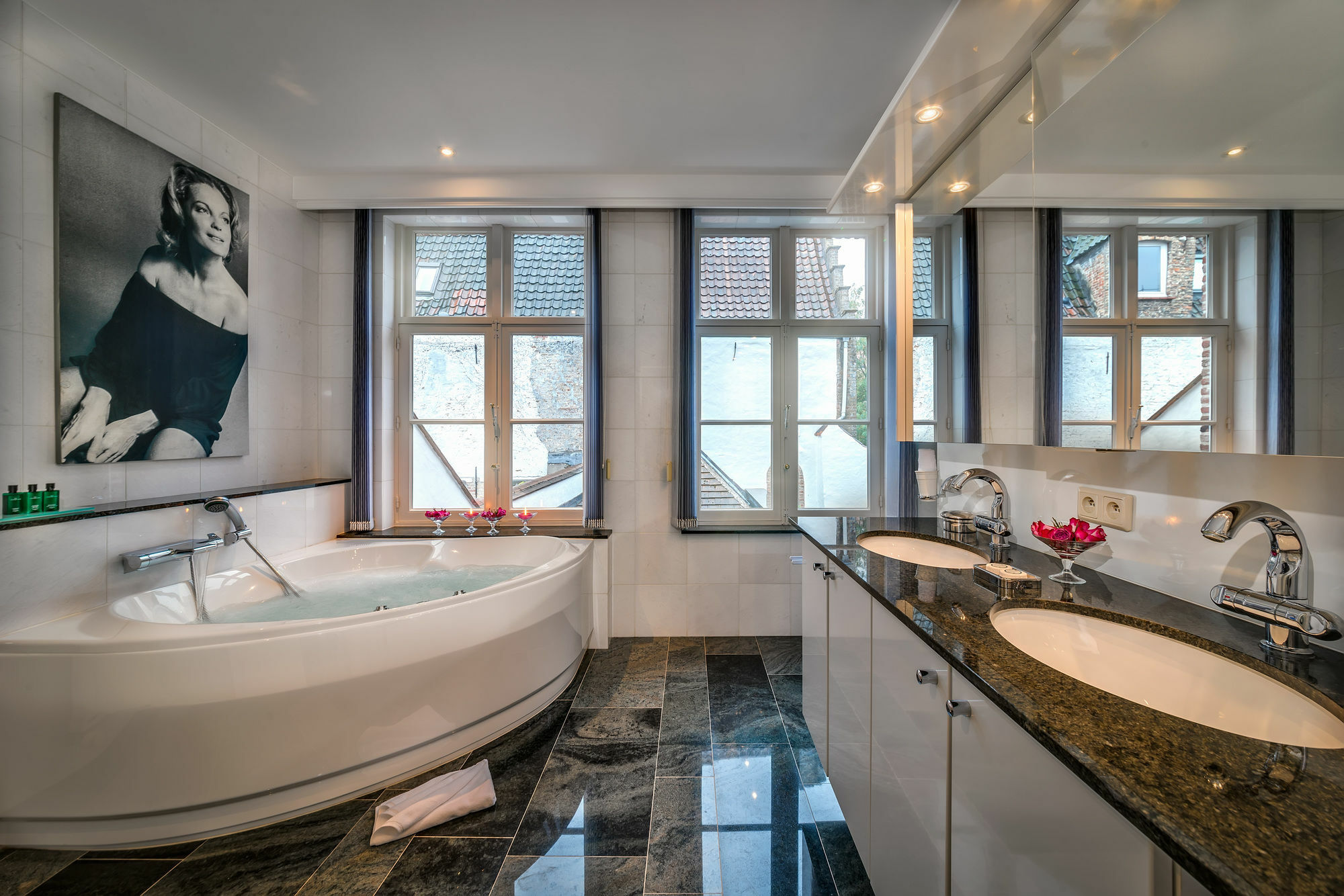 Canalside House - Luxury Guesthouse Brugge Eksteriør billede
